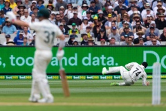 MELBOURNE, AUSTRALIA - DECEMBER 26: Mitchell Santner of New Zealand fields the ball during day one of the Second Test match in the series between Australia and New Zealand at The Melbourne Cricket Ground on December 26, 2019 in Melbourne, Australia. (Photo by Speed Media/Icon Sportswire)