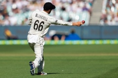 MELBOURNE, AUSTRALIA - DECEMBER 26: Tom Blundell fields the ball during day one of the Second Test match in the series between Australia and New Zealand at The Melbourne Cricket Ground on December 26, 2019 in Melbourne, Australia. (Photo by Speed Media/Icon Sportswire)