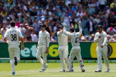 MELBOURNE, AUSTRALIA - DECEMBER 27: New Zealand team celebrates catching Steve Smith of Australia out during day two of the Second Test match in the series between Australia and New Zealand at The Melbourne Cricket Ground on December 27, 2019 in Melbourne, Australia. (Photo by Speed Media/Icon Sportswire)