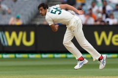 MELBOURNE, AUSTRALIA - DECEMBER 27: Mitchell Starc of Australia bowls during day two of the Second Vodafone Test cricket match between Australia and India at the Melbourne Cricket Ground on December 27, 2020 in Melbourne, Australia. (Photo by Dave Hewison/Speed Media/Icon Sportswire)