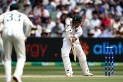 MELBOURNE, AUSTRALIA - DECEMBER 26: Sarel Erwee of South Africa bats during the Boxing Day Test Match between Australia and South Africa at The Melbourne Cricket Ground on December 26, 2022 in Melbourne, Australia. (Photo by Dave Hewison/Speed Media/Icon Sportswire)
