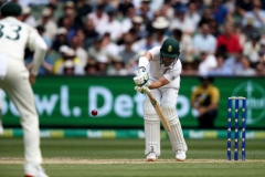 MELBOURNE, AUSTRALIA - DECEMBER 26: Sarel Erwee of South Africa bats during the Boxing Day Test Match between Australia and South Africa at The Melbourne Cricket Ground on December 26, 2022 in Melbourne, Australia. (Photo by Dave Hewison/Speed Media/Icon Sportswire)