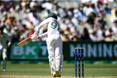 MELBOURNE, AUSTRALIA - DECEMBER 26: Kyle Verreynne of South Africa bats during the Boxing Day Test Match between Australia and South Africa at The Melbourne Cricket Ground on December 26, 2022 in Melbourne, Australia. (Photo by Dave Hewison/Speed Media/Icon Sportswire)