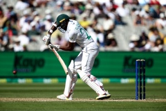 MELBOURNE, AUSTRALIA - DECEMBER 26: Kagiso Rabada of South Africa bats during the Boxing Day Test Match between Australia and South Africa at The Melbourne Cricket Ground on December 26, 2022 in Melbourne, Australia. (Photo by Dave Hewison/Speed Media/Icon Sportswire)
