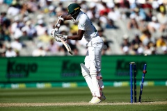 MELBOURNE, AUSTRALIA - DECEMBER 26: Kagiso Rabada of South Africa gets out during the Boxing Day Test Match between Australia and South Africa at The Melbourne Cricket Ground on December 26, 2022 in Melbourne, Australia. (Photo by Dave Hewison/Speed Media/Icon Sportswire)