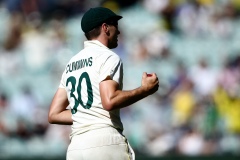 MELBOURNE, AUSTRALIA - DECEMBER 26: Pat Cummins (c) of Australia catches Marco Jansen of South Africa out during the Boxing Day Test Match between Australia and South Africa at The Melbourne Cricket Ground on December 26, 2022 in Melbourne, Australia. (Photo by Dave Hewison/Speed Media/Icon Sportswire)