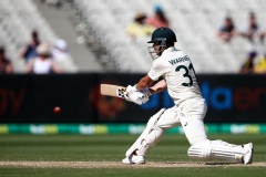 MELBOURNE, AUSTRALIA - DECEMBER 27: David Warner of Australia bats during the Boxing Day Test Match between Australia and South Africa at The Melbourne Cricket Ground on December 27, 2022 in Melbourne, Australia. (Photo by Dave Hewison/Speed Media/Icon Sportswire)