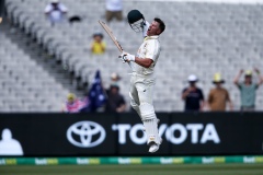 MELBOURNE, AUSTRALIA - DECEMBER 27: David Warner of Australia celebrates his double century during the Boxing Day Test Match between Australia and South Africa at The Melbourne Cricket Ground on December 27, 2022 in Melbourne, Australia. (Photo by Dave Hewison/Speed Media/Icon Sportswire)