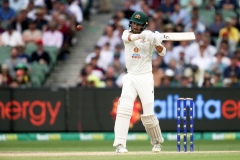 MELBOURNE, AUSTRALIA - DECEMBER 28: Mitchell Starc of Australia bats  during the Boxing Day Test Match between Australia and South Africa at The Melbourne Cricket Ground on December 27, 2022 in Melbourne, Australia. (Photo by Dave Hewison/Speed Media/Icon Sportswire)