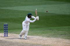 MELBOURNE, AUSTRALIA - DECEMBER 29: Temba Bavuma of South Africa bats during the Boxing Day Test Match between Australia and South Africa at The Melbourne Cricket Ground on December 29, 2022 in Melbourne, Australia. (Photo by Dave Hewison/Speed Media/Icon Sportswire)